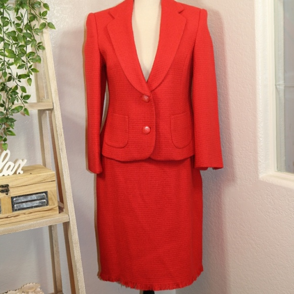 🆕GEORGIOU Blazer skirt red suit